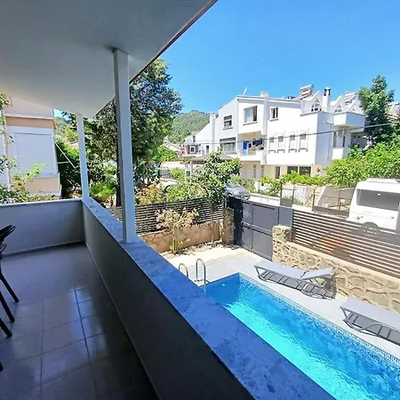 Вилла Limon Marmaris'de Oezel Havuzlu