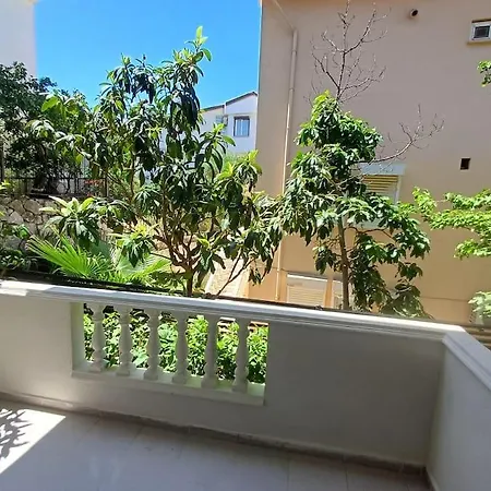 Limon Marmaris'de Oezel Havuzlu Вилла